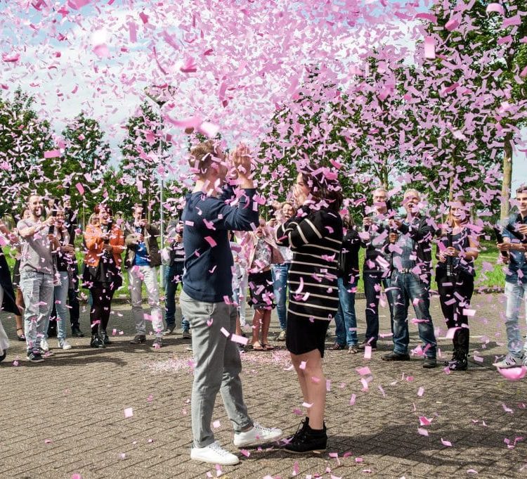 Gender Reveal confetti kanon meisje